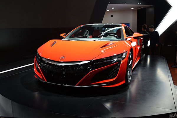讴歌NSX
