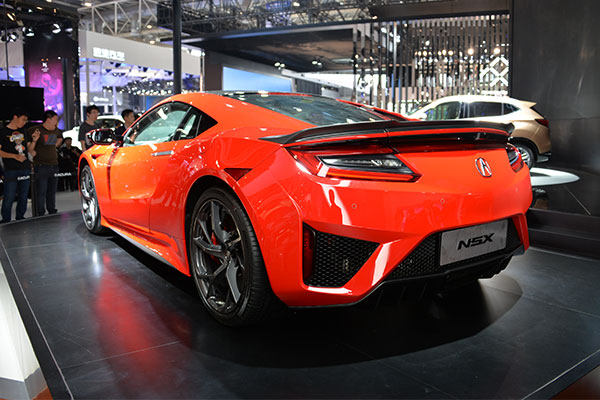 讴歌NSX