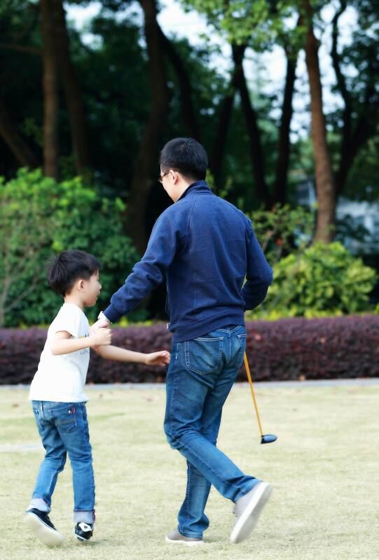 沈海寅和儿子大牛