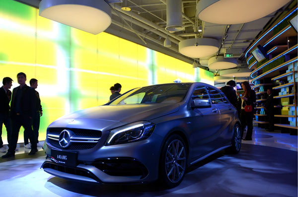 创新营销服务,全球最大mercedes me体验店登陆三里屯